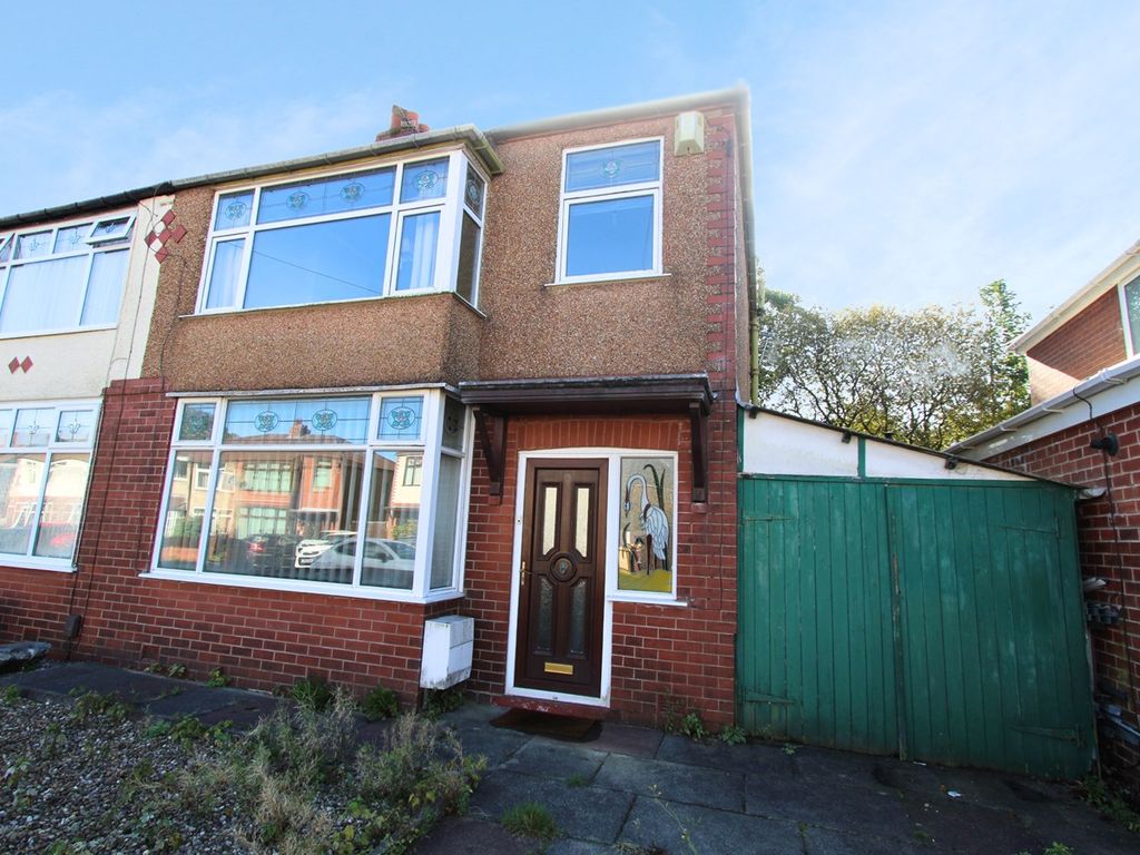 3 bed semi-detached house for sale in Kenwood Road, Bolton BL1, £140,000