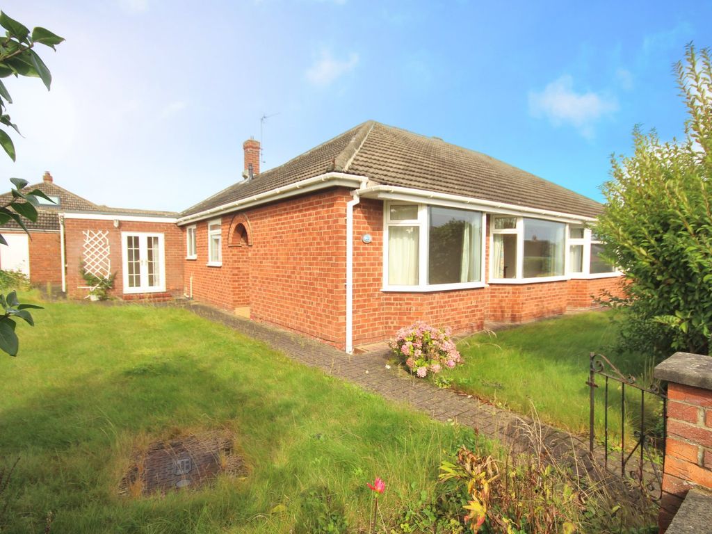 3 bed bungalow for sale in Rawcliffe Avenue, Middlesbrough, North Yorkshire TS5, £200,000
