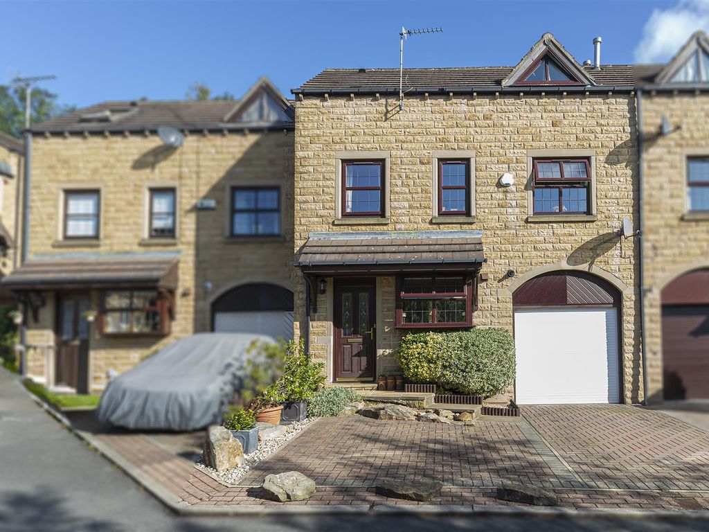 3 bed terraced house for sale in Grove Nook, Longwood, Huddersfield HD3, £200,000