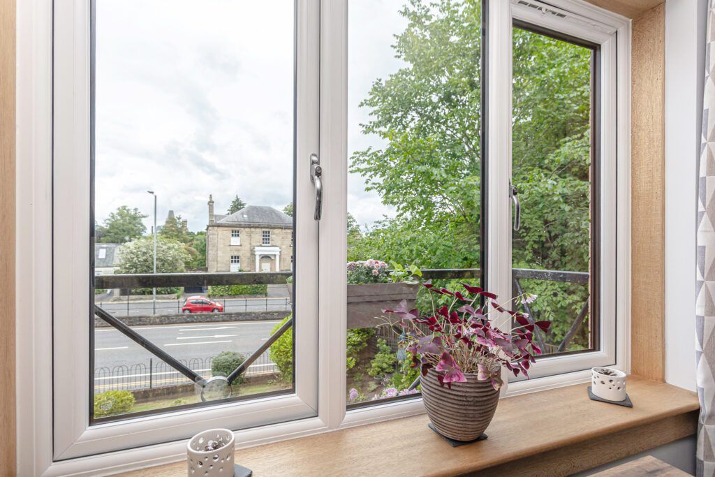 1 bed flat for sale in Annfield Gardens, Stirling FK8, £135,000