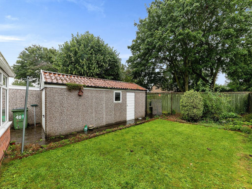 2 bed semi-detached bungalow for sale in Oban Court, Immingham DN40, £165,000