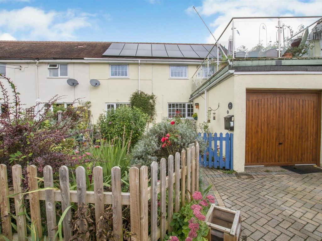 3 bed semi-detached house for sale in Chants Lane, Shrewton, Salisbury SP3, £325,000