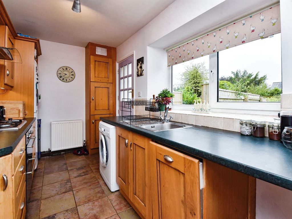 2 bed terraced house for sale in Old Fosse Road, Odd Down, Bath BA2, £325,000