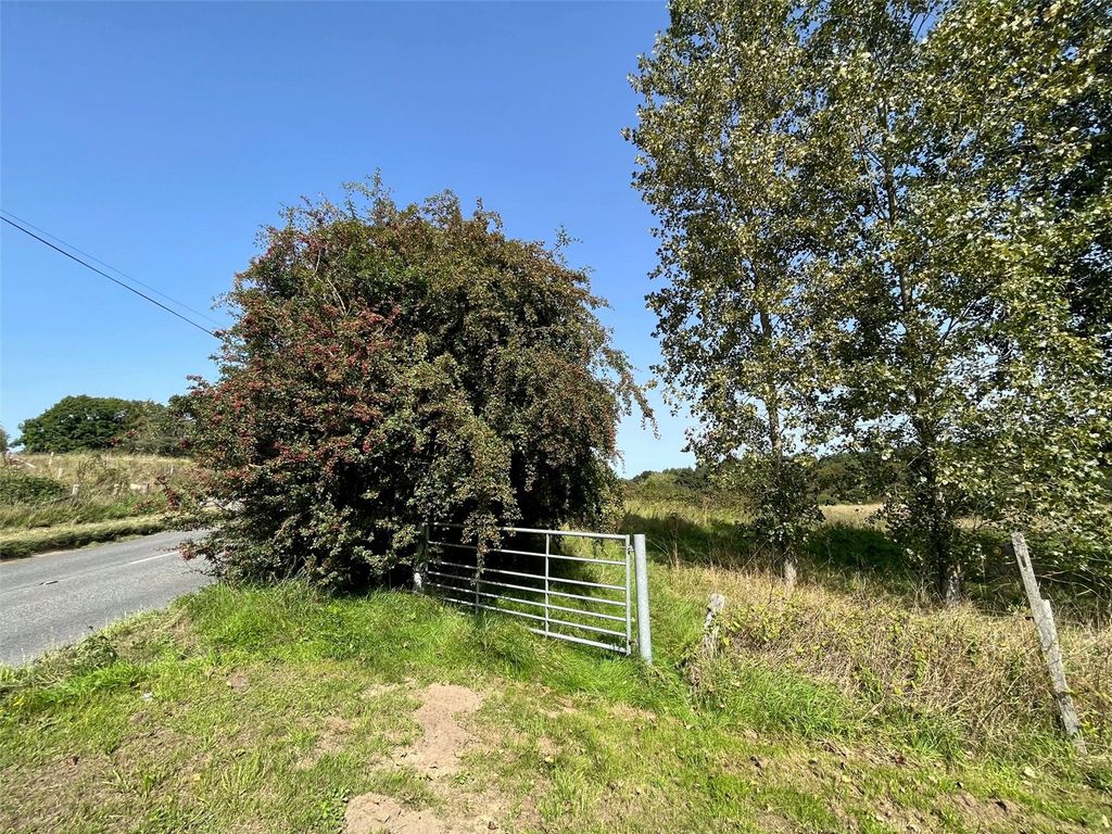 Land for sale in Marley Lane, Battle, East Sussex TN33, £150,000