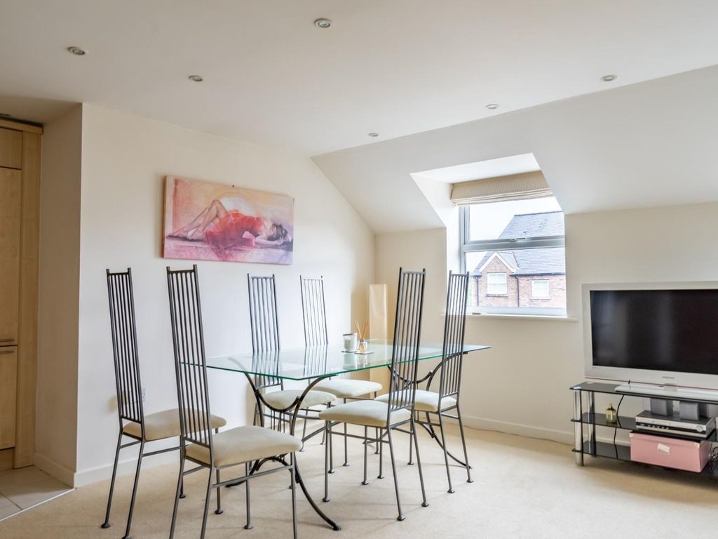 2 bed flat for sale in Grange House, West Grange Court, York YO30, £240,000