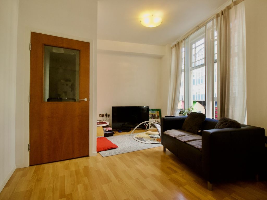 1 bed flat for sale in Flat 2 Exchange Buildings, 40 Rutland Street, Leicester LE1, £135,000