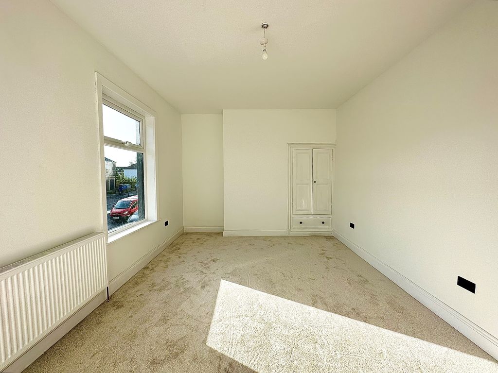 3 bed terraced house for sale in Deepdale Road, Preston PR1, £225,000