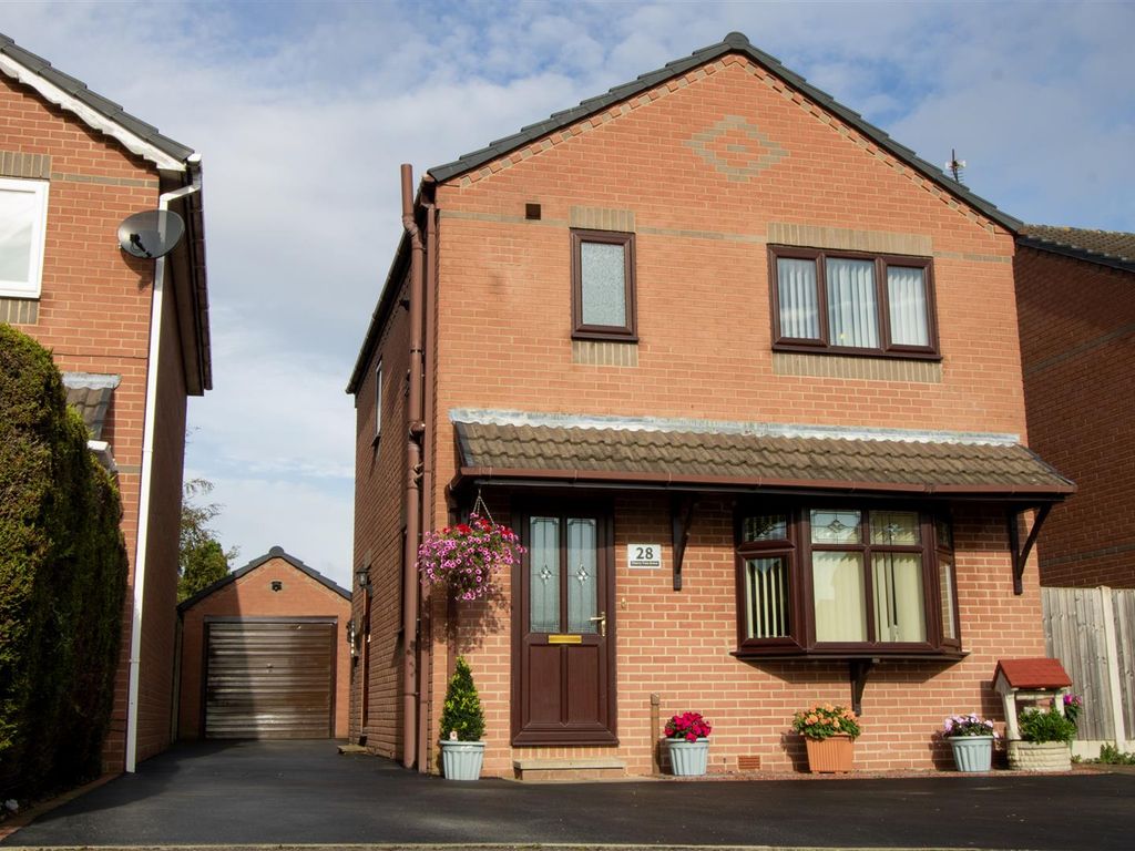 3 bed detached house for sale in Cherry Tree Grove, North Wingfield, Chesterfield S42, £239,950