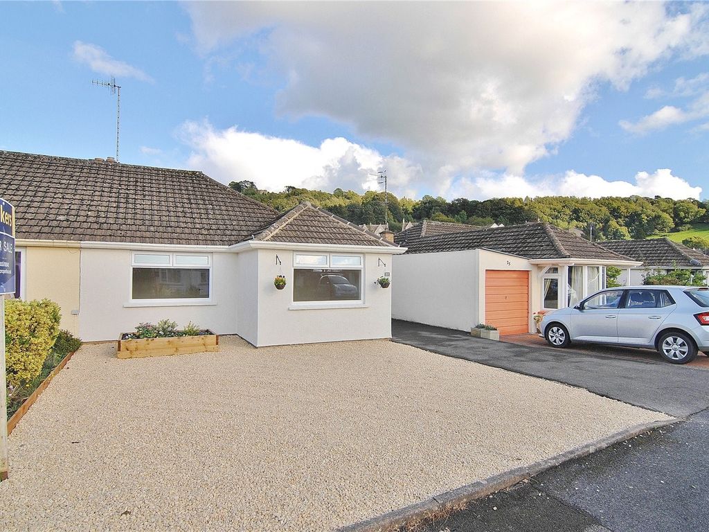 2 bed bungalow for sale in Stringers Drive, Stroud, Gloucestershire GL5, £310,000