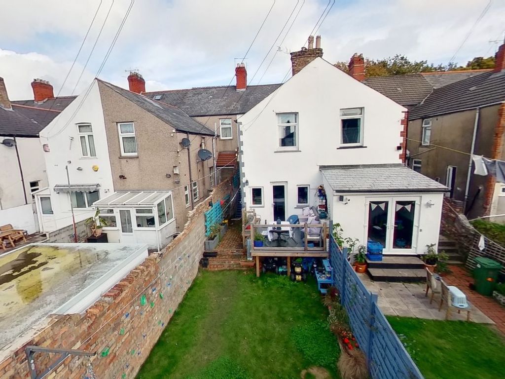 4 bed terraced house for sale in 178 Corporation Road, Cardiff, South Glamorgan CF11, £239,000