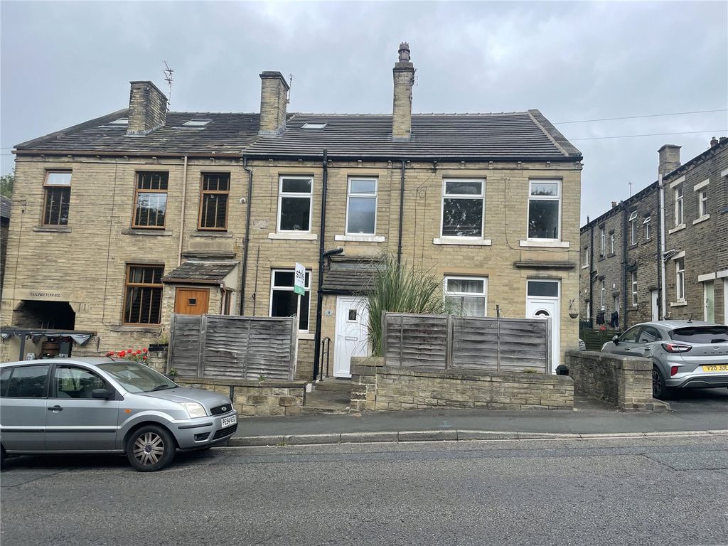 2 bed terraced house for sale in Clifton Common, Brighouse, West Yorkshire HD6, £110,000