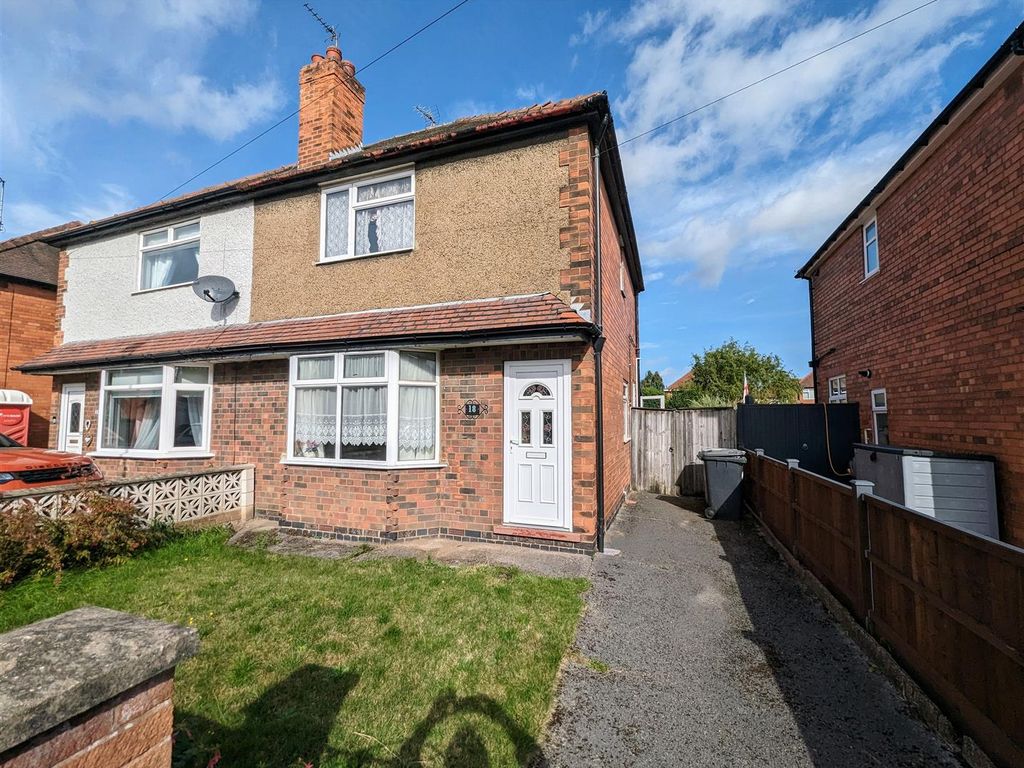 3 bed semi-detached house for sale in Beeston Road, Newark NG24, £140,000