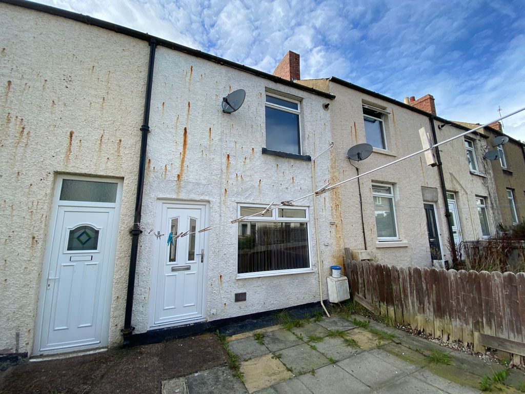 2 bed terraced house for sale in Hollings Lane, Chopwell, Newcastle Upon Tyne NE17, £65,000