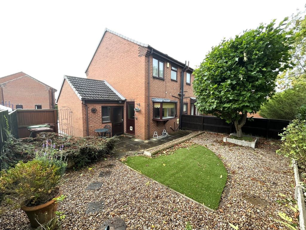 2 bed semi-detached house for sale in Turn O'the Nook, Ossett WF5, £180,000