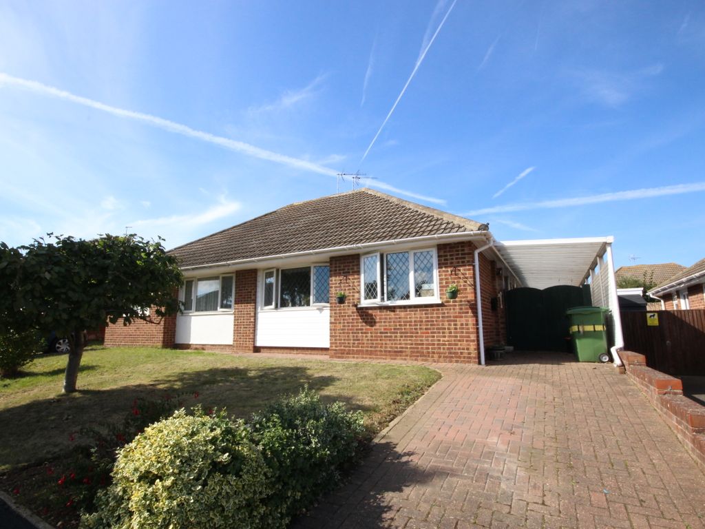2 bed bungalow for sale in Anerley Close, Allington ME16, £335,000