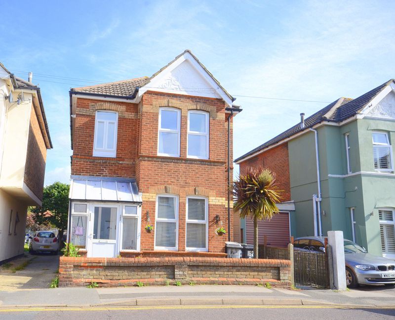 2 bed flat for sale in Ashley Road, Boscombe, Bournemouth BH1, £195,000