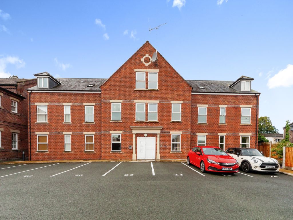 2 bed flat for sale in Corunna Court, Wrexham LL13, £110,000