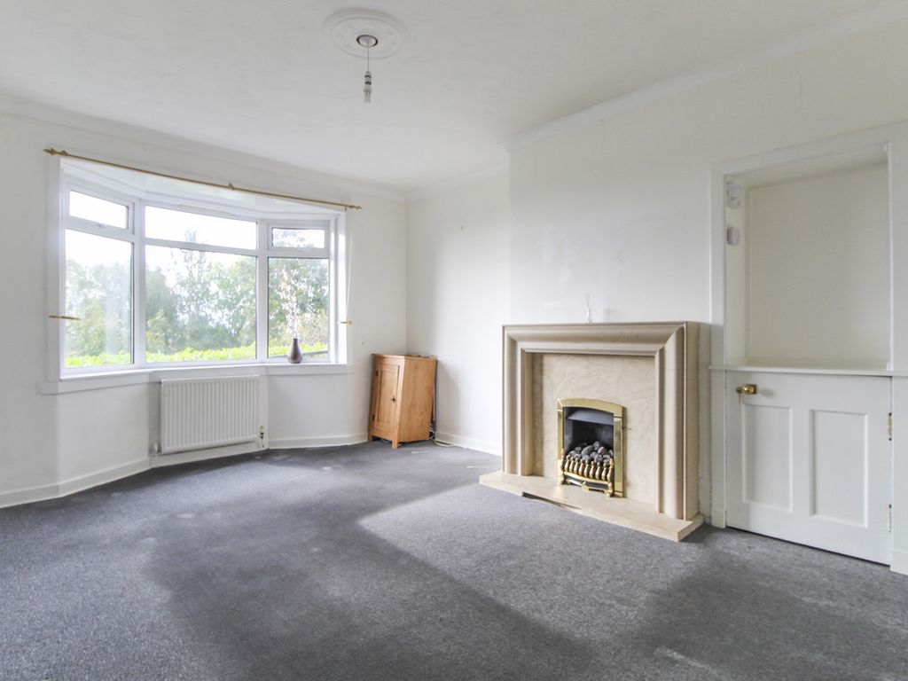 2 bed flat for sale in Old Luss Road, Helensburgh G84, £70,000