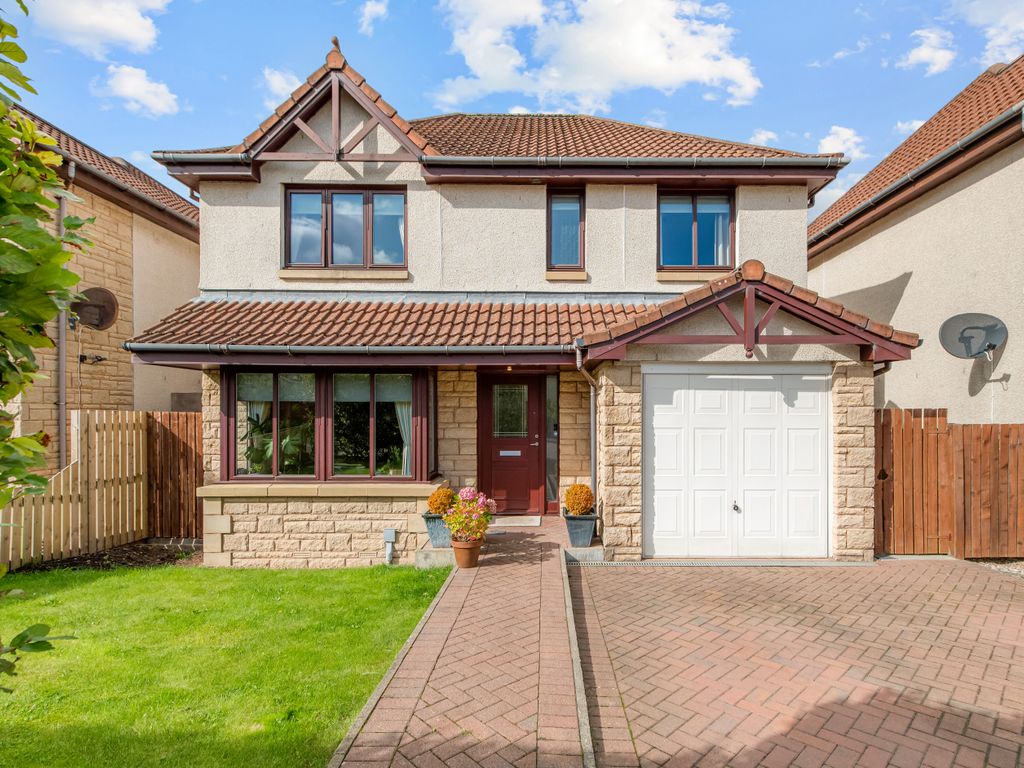 4 bed detached house for sale in 14 Cotland Drive, New Carron, Falkirk FK2, £309,500