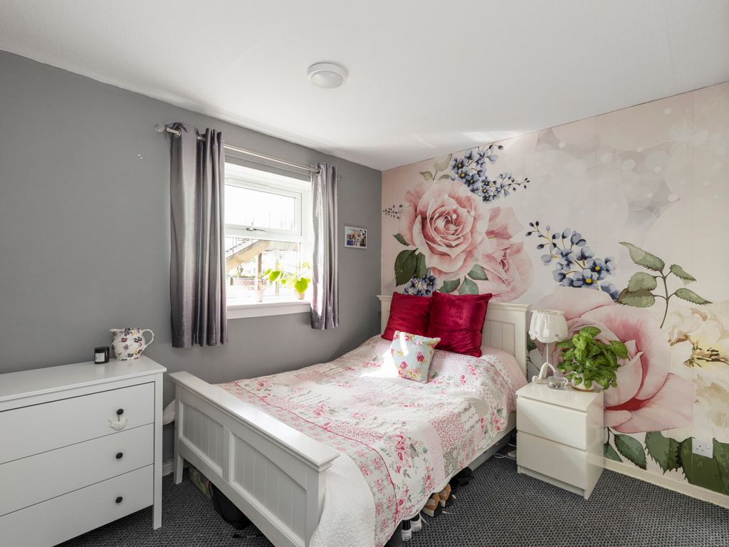 2 bed flat for sale in 8B, Forrester Park Gardens, Corstorphine, Edinburgh EH12, £155,000