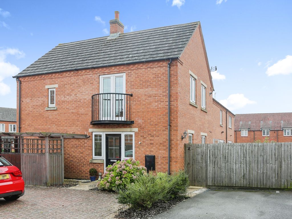 1 bed end terrace house for sale in Dairy Way, Leicester LE8, £165,000