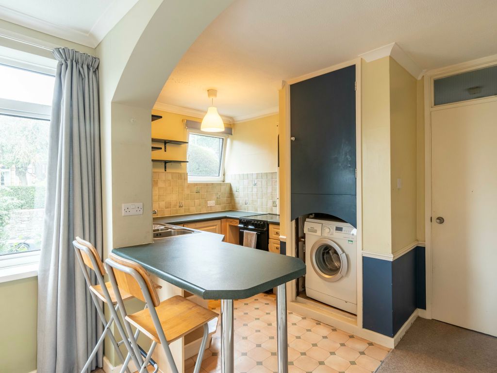 2 bed flat for sale in Westbury Hill, Westbury-On-Trym, Bristol BS9, £285,000