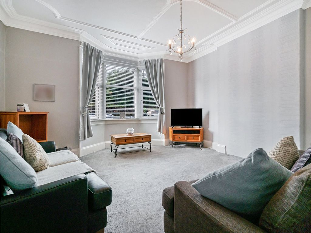 2 bed flat for sale in Dukes Road, Rutherglen, Glasgow, South Lanarkshire G73, £160,000