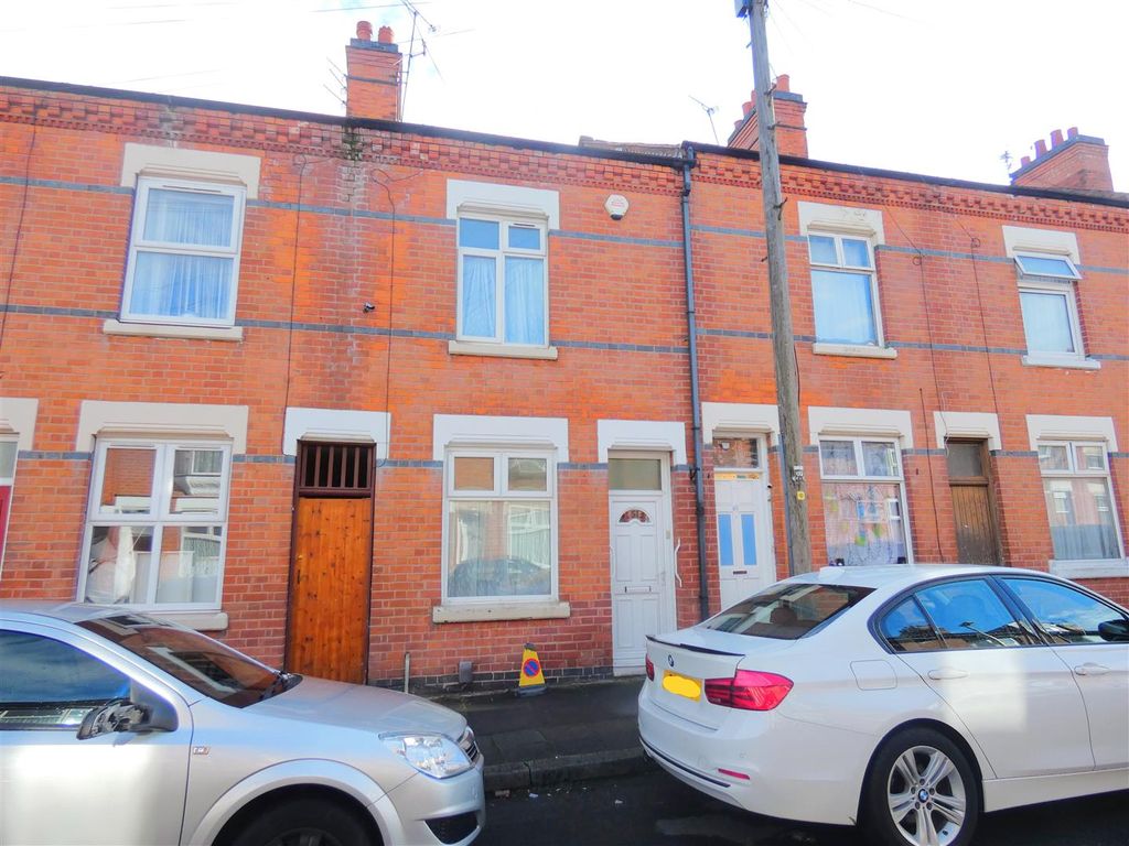 2 bed terraced house for sale in Bonsall Street, Highfields, Leicester LE5, £220,000