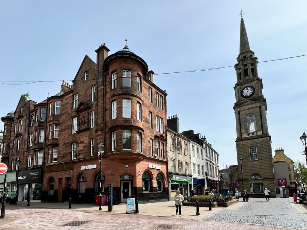 Commercial property for sale in High Street, Falkirk FK1, £250,000