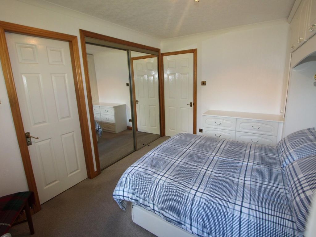 2 bed flat for sale in Fairlieburne Gardens, Fairlie, Largs KA29, £137,000