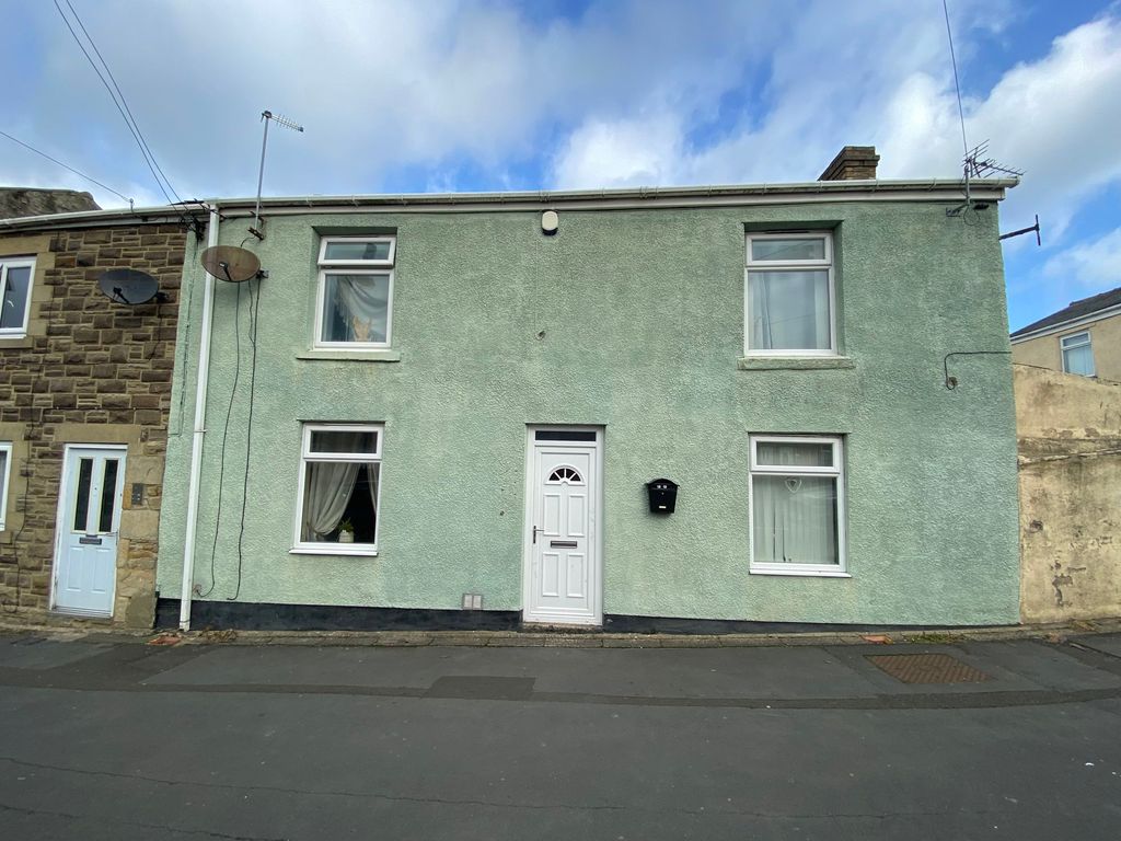 4 bed terraced house for sale in Front Street, Leadgate, Consett DH8, £129,950