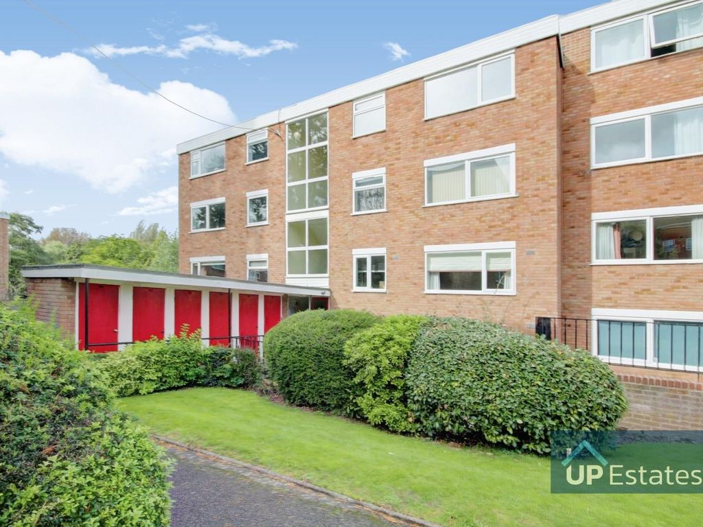 2 bed flat for sale in Bankside Close, Coventry CV3, £140,000