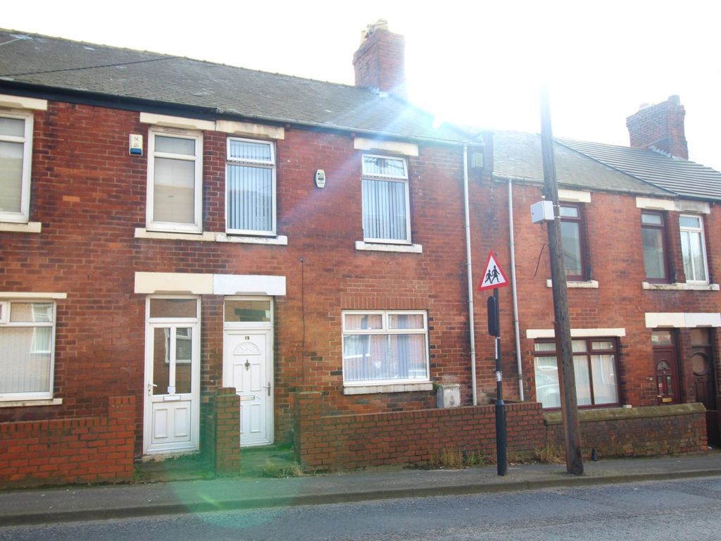 3 bed terraced house for sale in Hedworth Terrace, Houghton Le Spring, Tyne And Wear DH4, £90,000