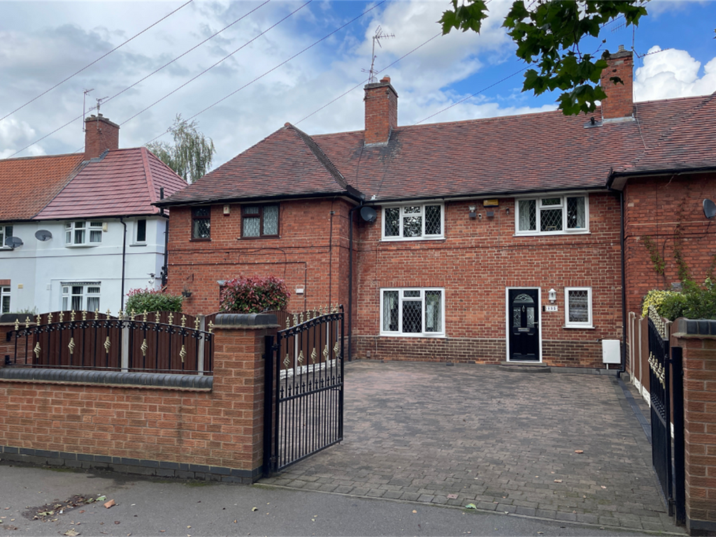 3 bed terraced house for sale in Woodside Road, Beeston NG9, £250,000