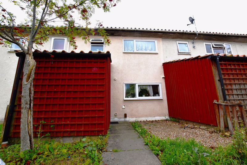3 bed terraced house for sale in Glovers Lane, Heelands, Milton Keynes MK13, £265,000
