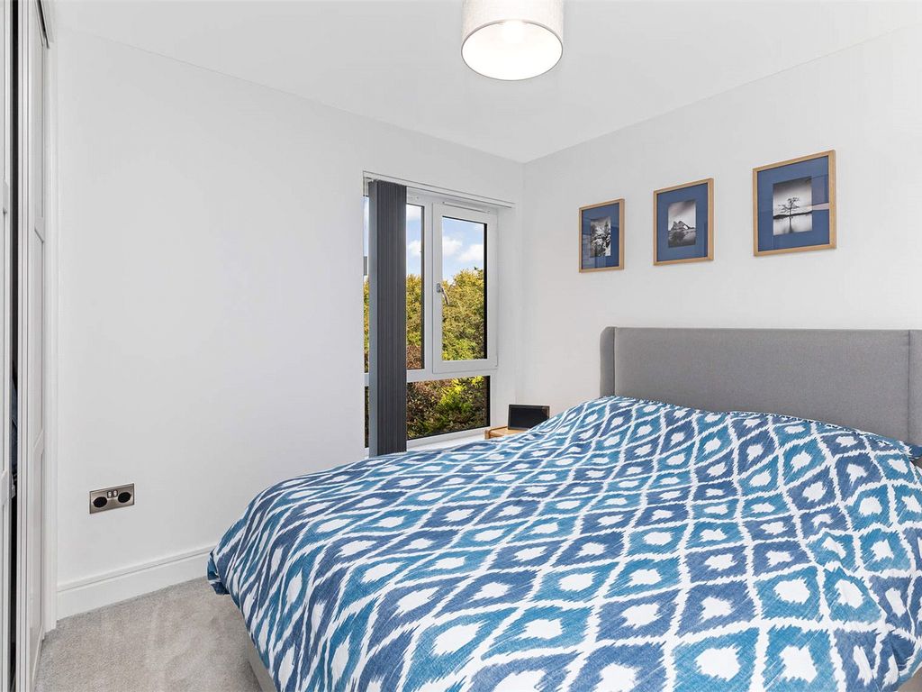 2 bed flat for sale in Old Bellsdyke Road, Larbert, Stirlingshire FK5, £200,000