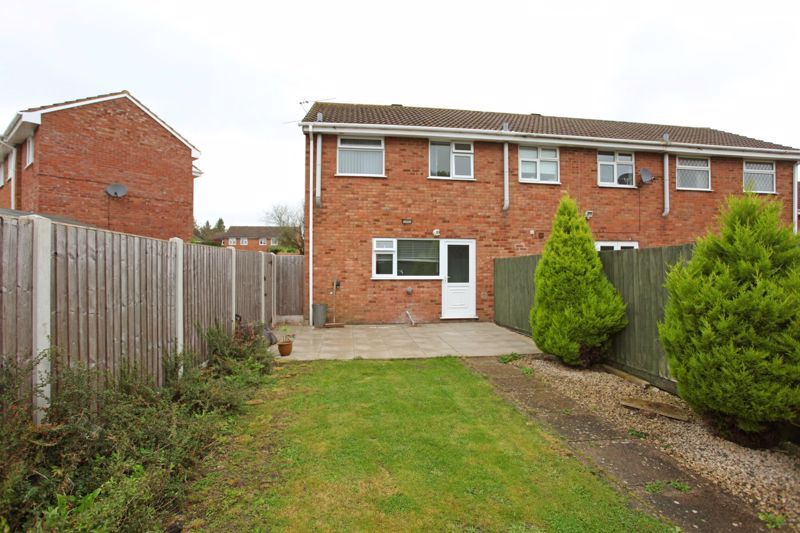 2 bed terraced house for sale in Ashmore Crescent, Broseley TF12, £174,950