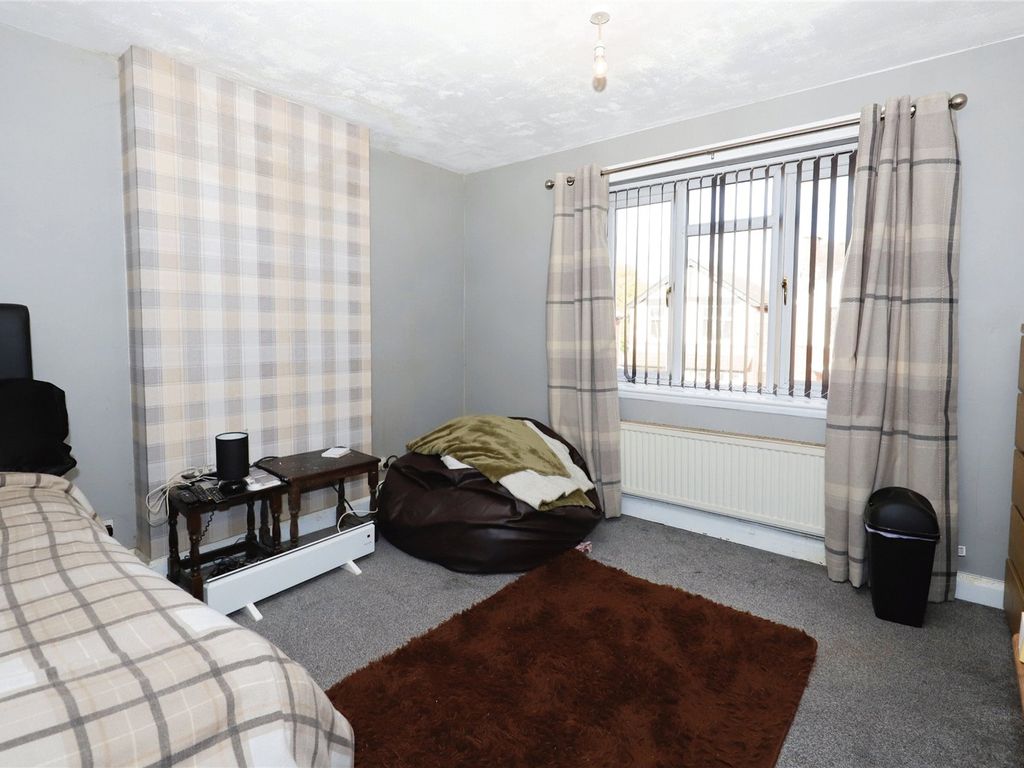 2 bed detached house for sale in Victoria Road, Wednesfield, Wolverhampton WV11, £200,000