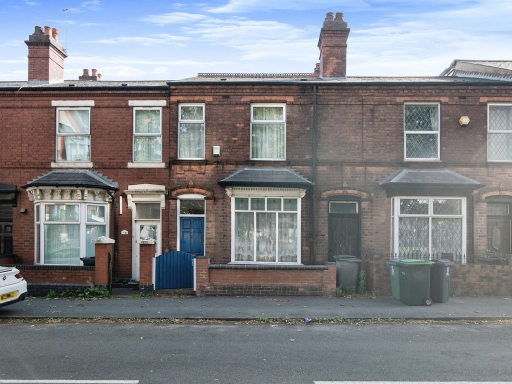 3 bed terraced house for sale in Hallam Street, West Bromwich B71, £180,000