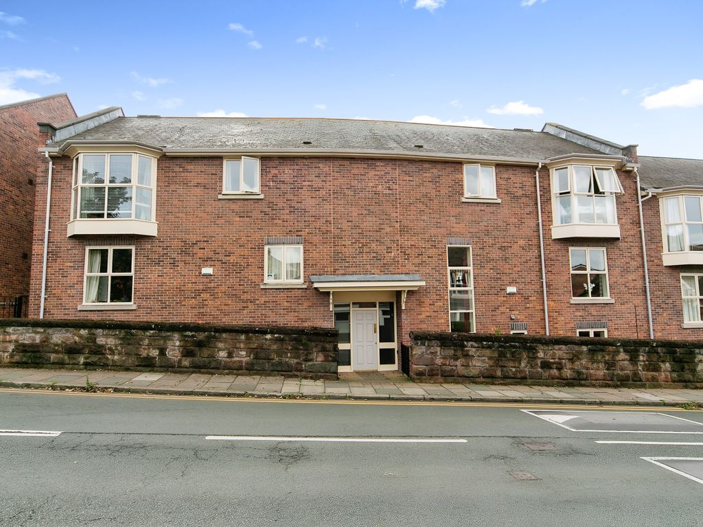 2 bed flat for sale in Waters Edge, Chester CH1, £200,000