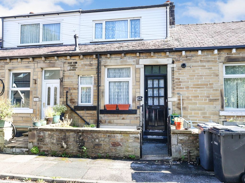 3 bed terraced house for sale in Eelholme View Street, Keighley BD20, £100,000