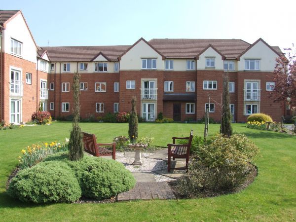 1 bed flat for sale in Apartment 2, Rivendell Court, 1051 Stratford Road, Hall Green, Birmingham B28, £70,000