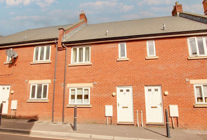 3 bed terraced house for sale in Conigre, Upper Broad Street, Trowbridge BA14, £250,000