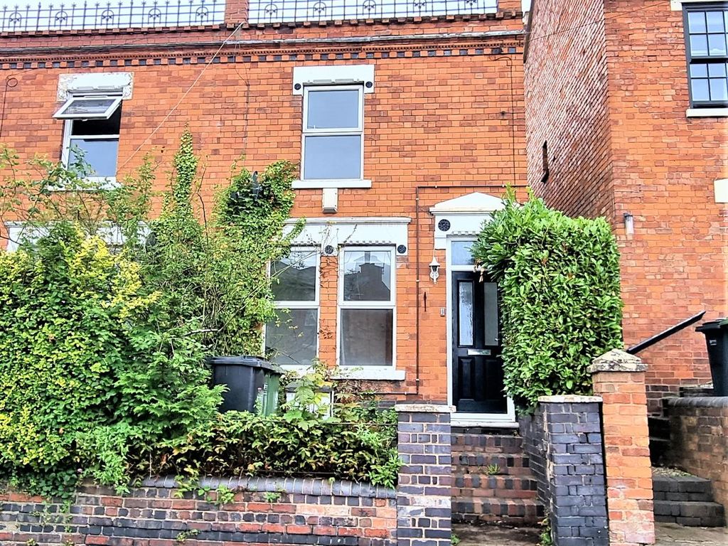 2 bed semi-detached house for sale in Mayfield Road, Worcester WR3, £180,000