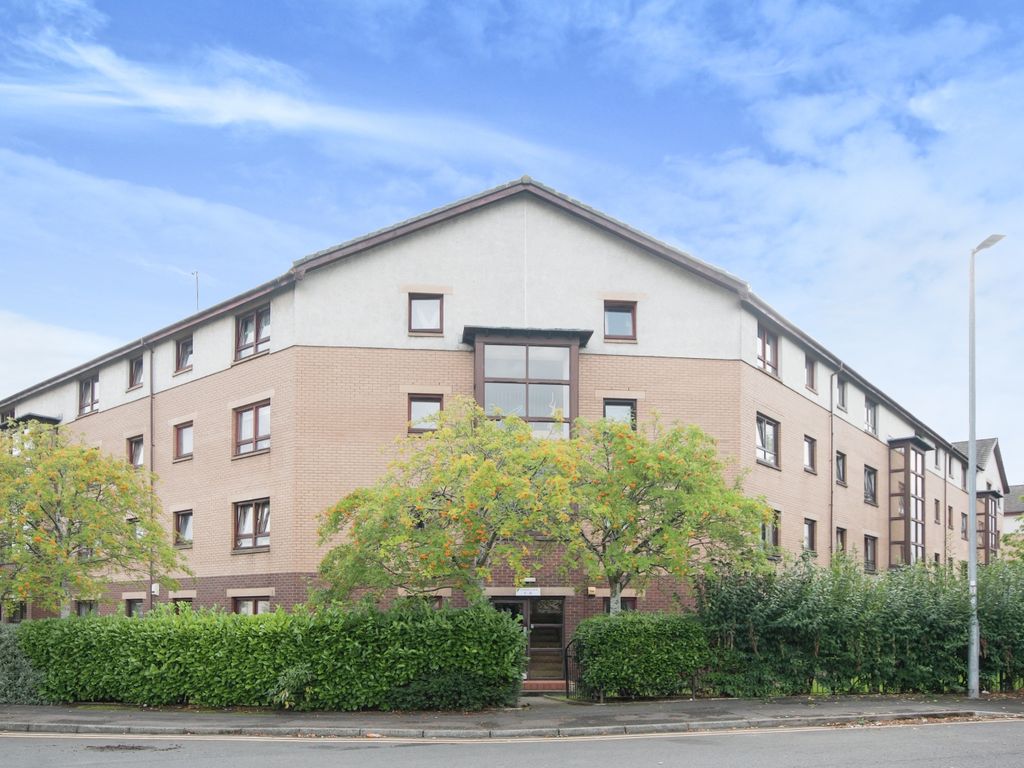 2 bed flat for sale in Caledonia Court, Paisley PA3, £80,000