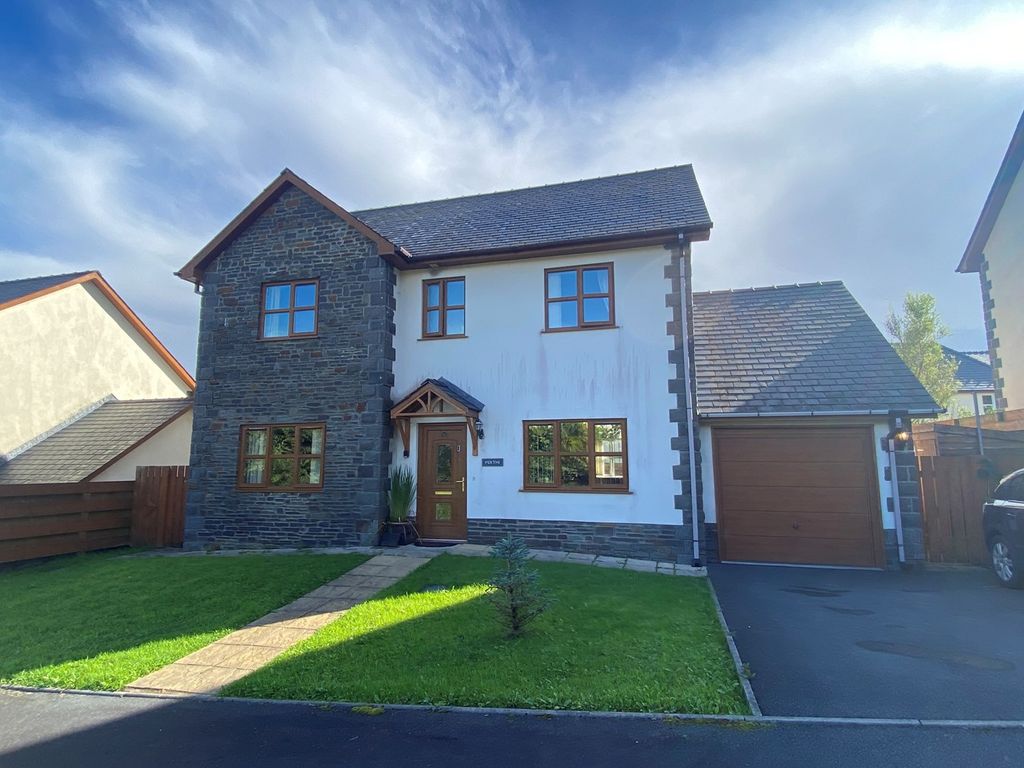 4 bed detached house for sale in Cae Coedmore, Cwmann, Lampeter SA48, £290,000