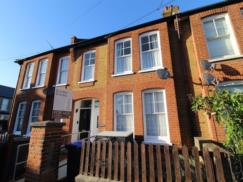 2 bed flat for sale in Arkley Road, Herne Bay CT6, £240,000