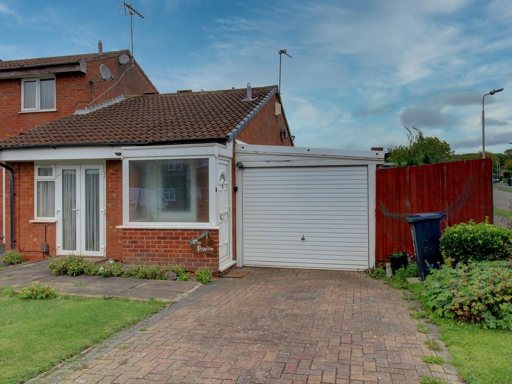 2 bed semi-detached bungalow for sale in The Poppins, Leicester LE4, £180,000