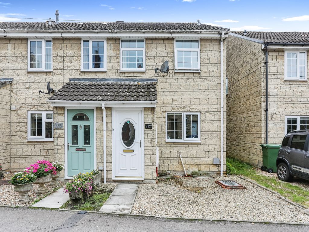 2 bed detached house for sale in The Pippin, Calne, Wiltshire SN11, £220,000