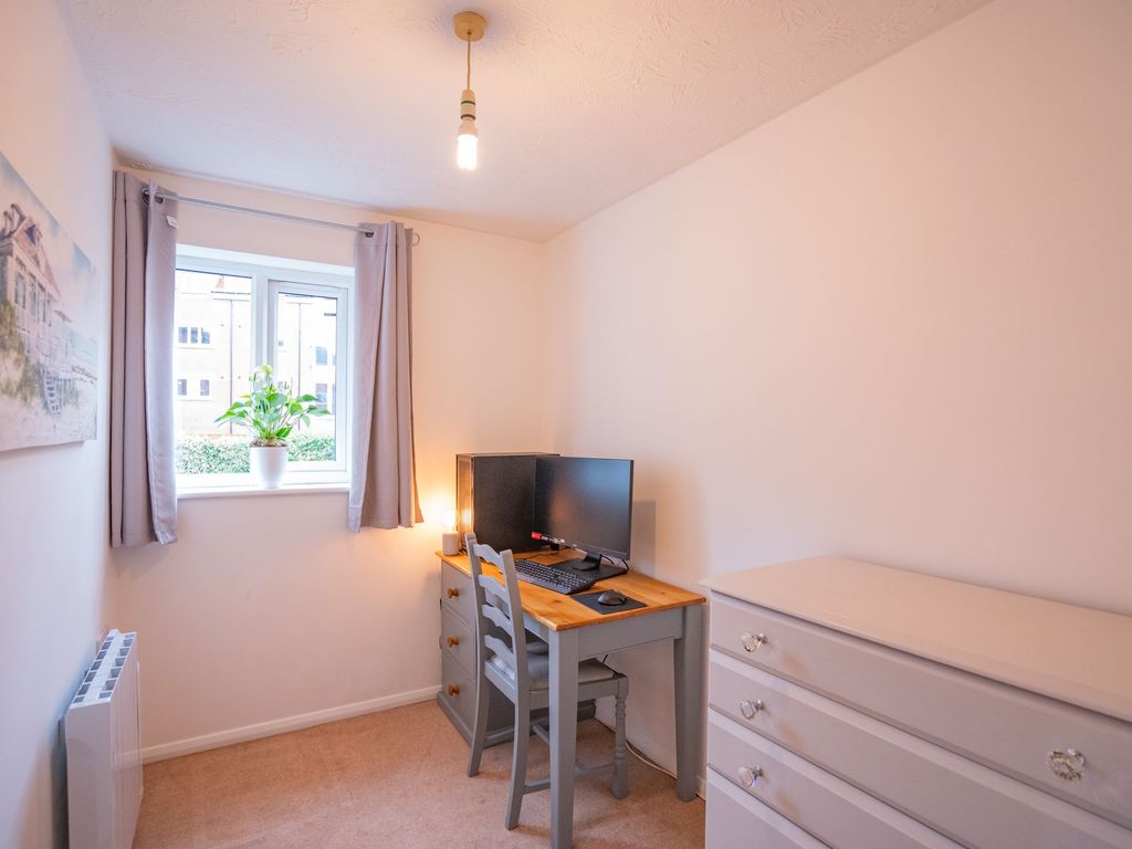 2 bed flat for sale in Mortimers Quay, Evesham WR11, £140,000